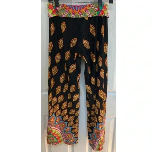 Trina Turk I 4 - Picture 8 of 10